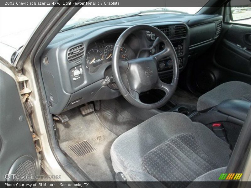 Graphite Interior - 2002 Blazer LS 4x4 