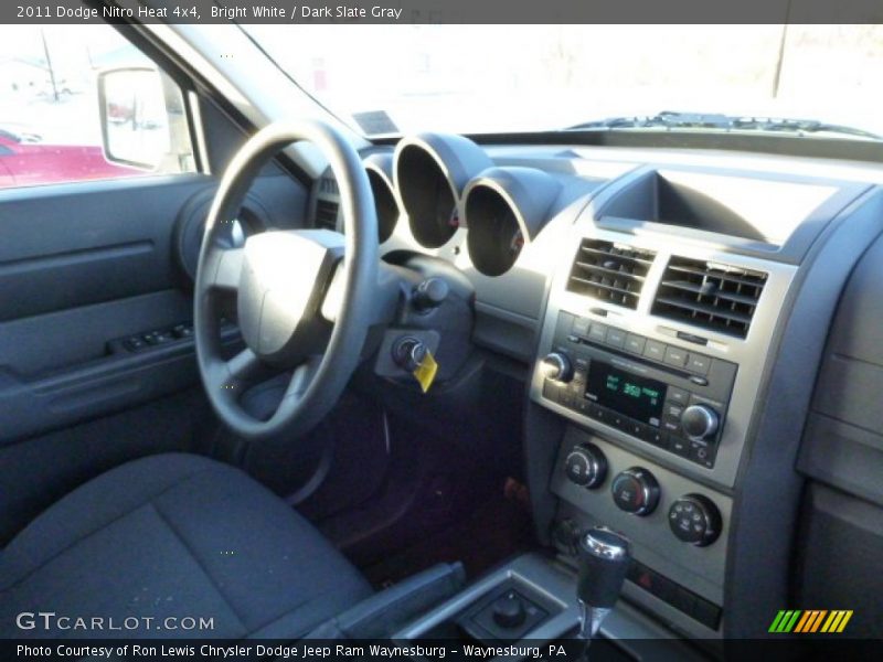 Bright White / Dark Slate Gray 2011 Dodge Nitro Heat 4x4