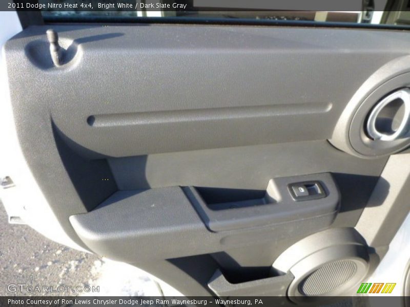 Bright White / Dark Slate Gray 2011 Dodge Nitro Heat 4x4