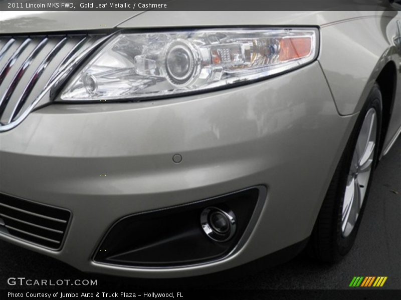 Gold Leaf Metallic / Cashmere 2011 Lincoln MKS FWD