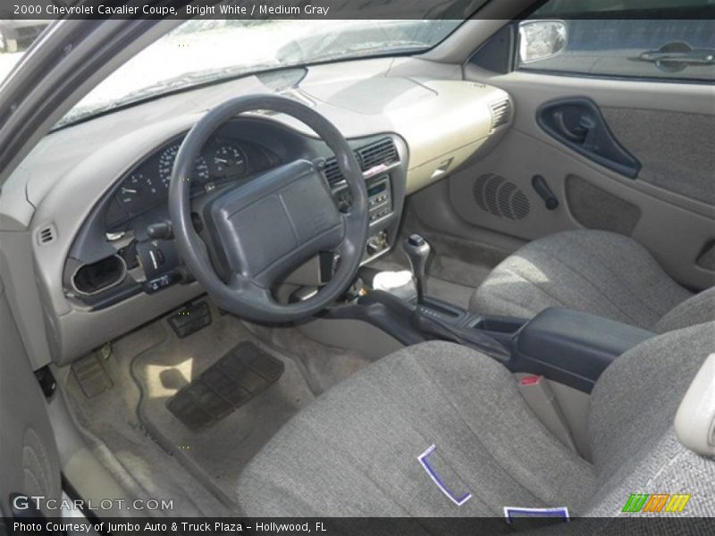 Bright White / Medium Gray 2000 Chevrolet Cavalier Coupe