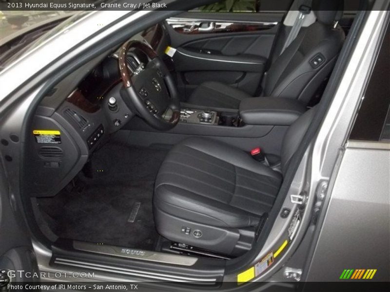  2013 Equus Signature Jet Black Interior