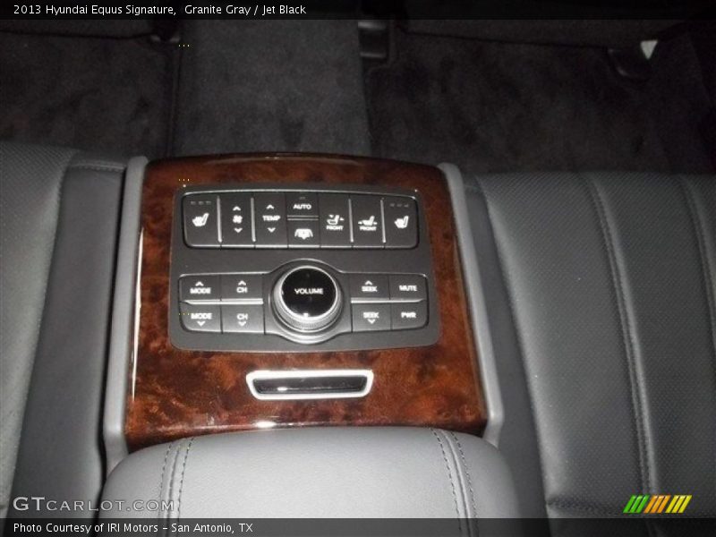 Controls of 2013 Equus Signature