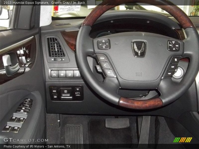  2013 Equus Signature Steering Wheel