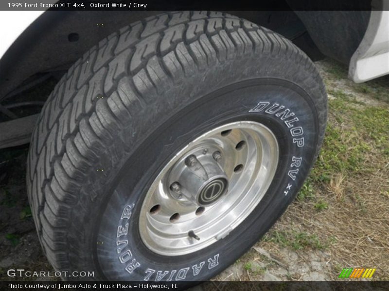 Oxford White / Grey 1995 Ford Bronco XLT 4x4