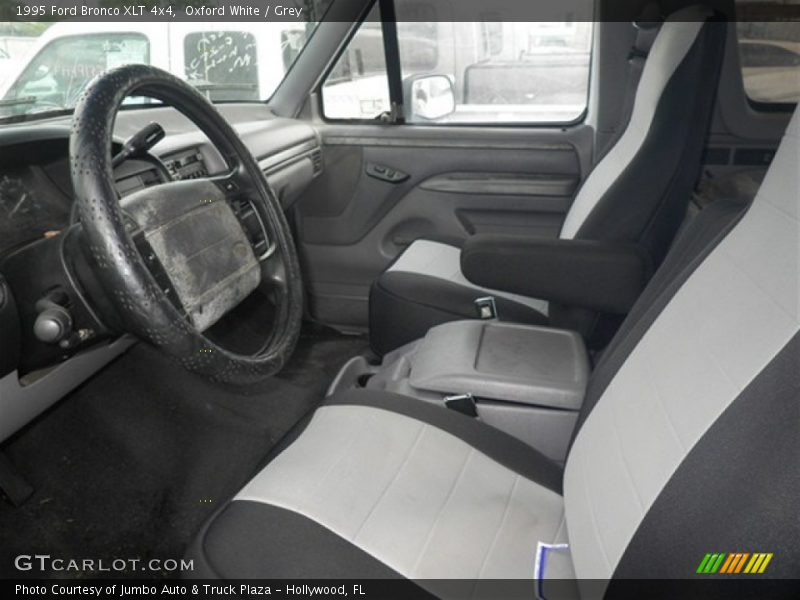 Oxford White / Grey 1995 Ford Bronco XLT 4x4