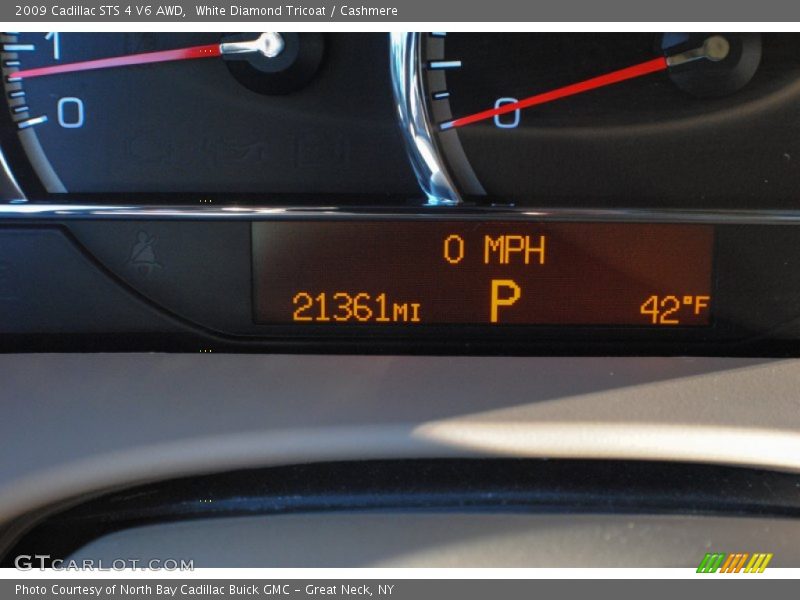 White Diamond Tricoat / Cashmere 2009 Cadillac STS 4 V6 AWD