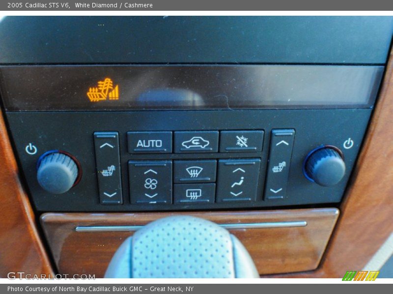 White Diamond / Cashmere 2005 Cadillac STS V6