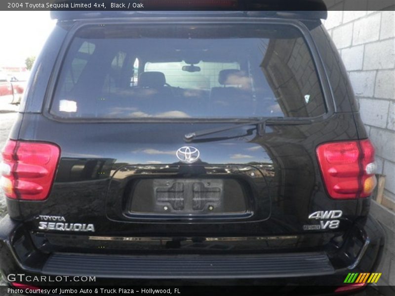 Black / Oak 2004 Toyota Sequoia Limited 4x4