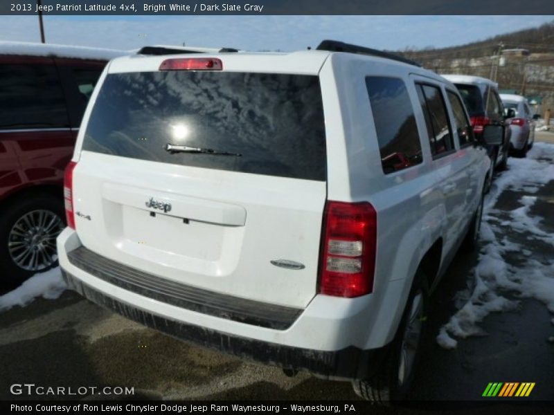 Bright White / Dark Slate Gray 2013 Jeep Patriot Latitude 4x4
