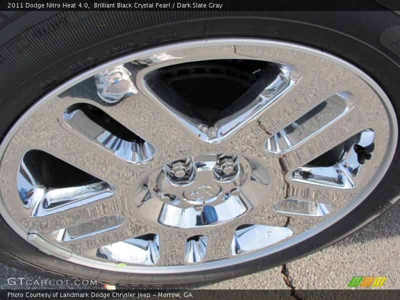 Brilliant Black Crystal Pearl / Dark Slate Gray 2011 Dodge Nitro Heat 4.0