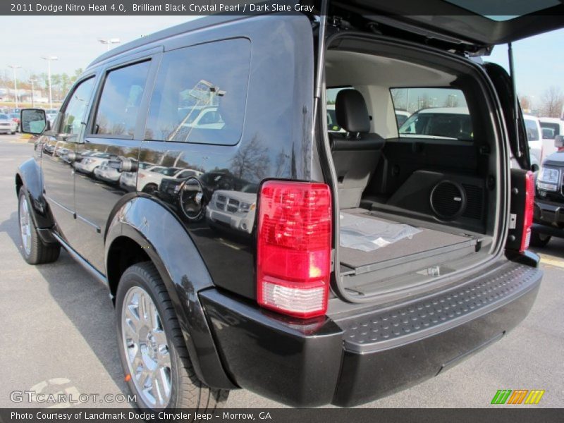 Brilliant Black Crystal Pearl / Dark Slate Gray 2011 Dodge Nitro Heat 4.0