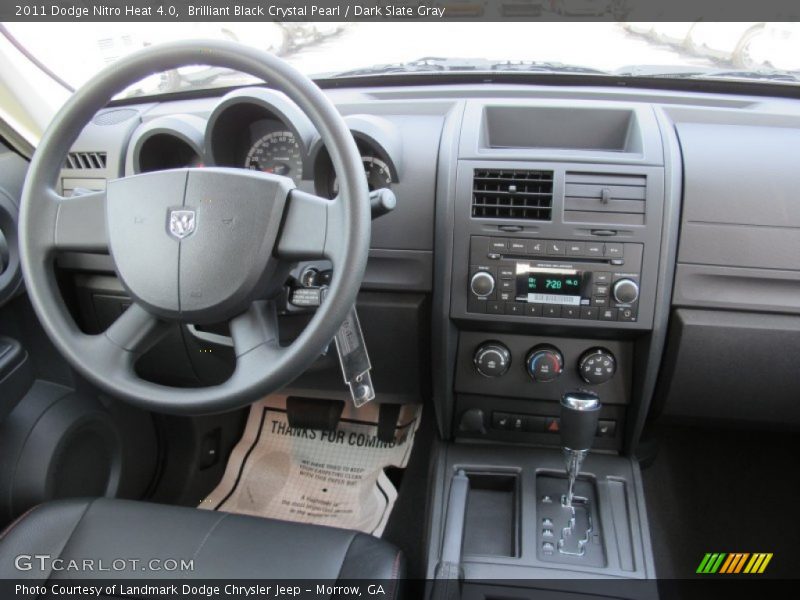 Brilliant Black Crystal Pearl / Dark Slate Gray 2011 Dodge Nitro Heat 4.0