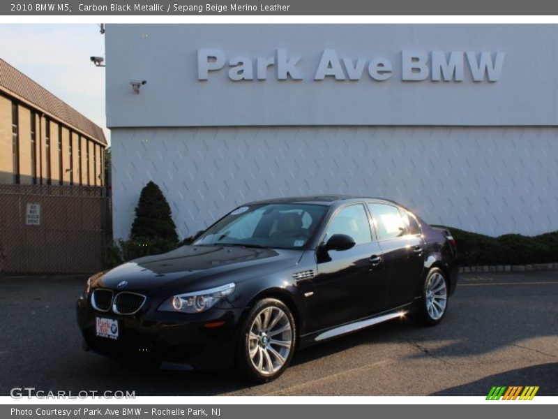 Carbon Black Metallic / Sepang Beige Merino Leather 2010 BMW M5