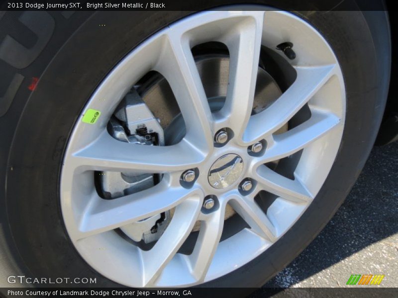 Bright Silver Metallic / Black 2013 Dodge Journey SXT