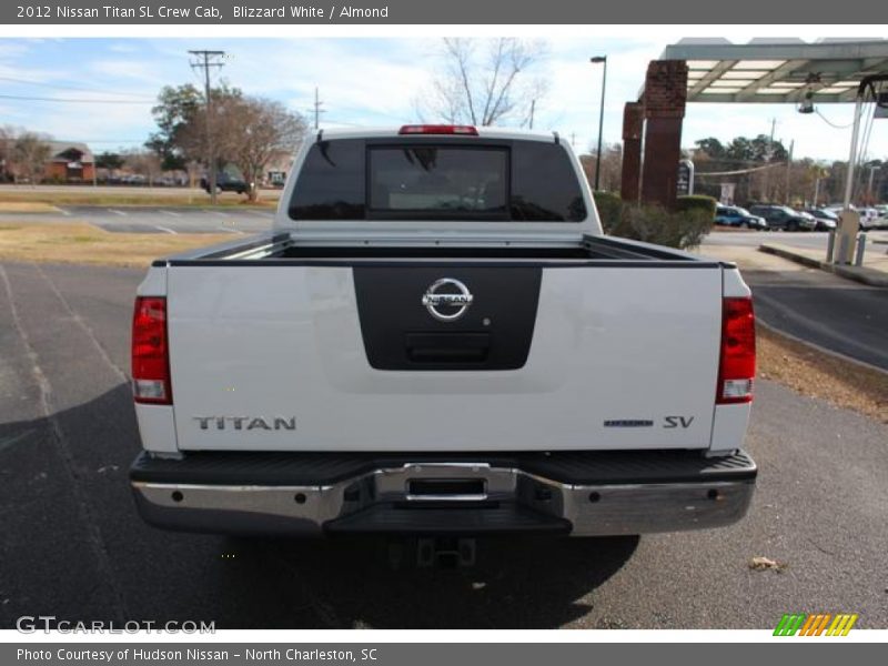 Blizzard White / Almond 2012 Nissan Titan SL Crew Cab