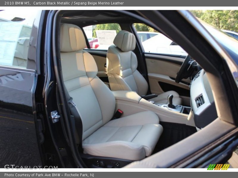 Carbon Black Metallic / Sepang Beige Merino Leather 2010 BMW M5