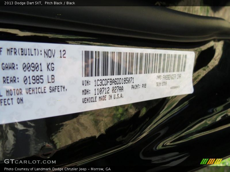 Pitch Black / Black 2013 Dodge Dart SXT