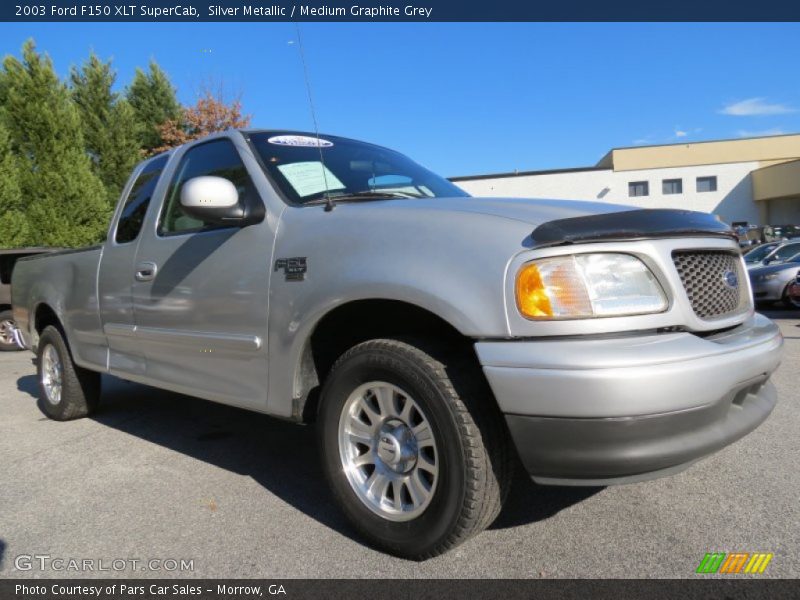 Silver Metallic / Medium Graphite Grey 2003 Ford F150 XLT SuperCab