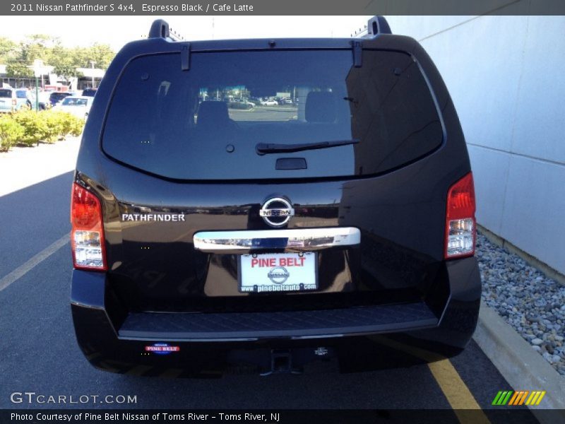 Espresso Black / Cafe Latte 2011 Nissan Pathfinder S 4x4