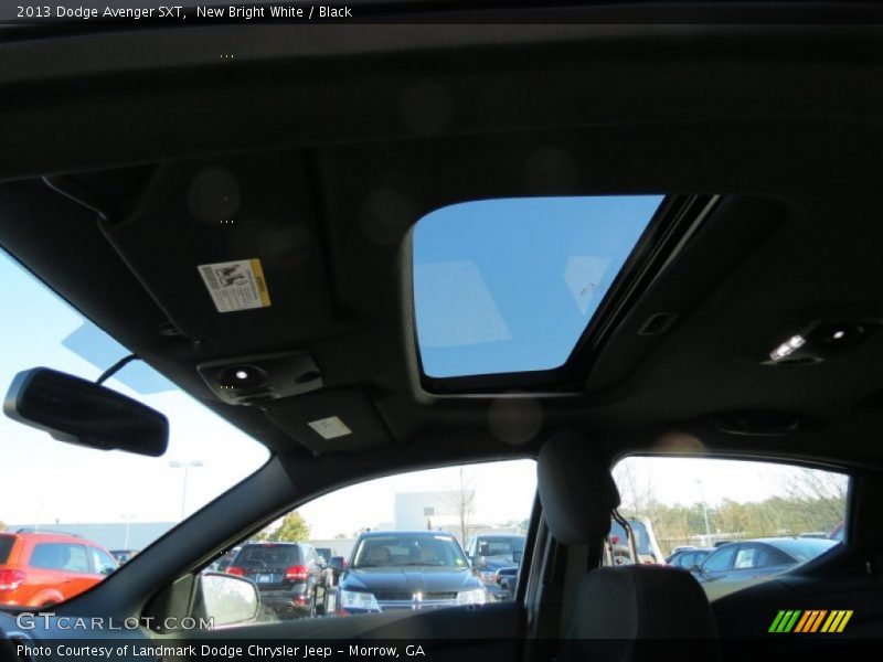 New Bright White / Black 2013 Dodge Avenger SXT