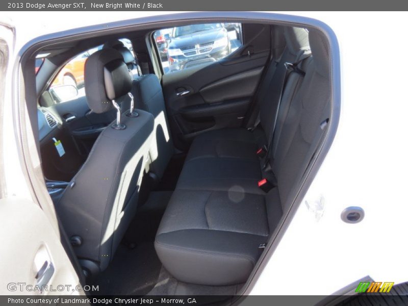 New Bright White / Black 2013 Dodge Avenger SXT