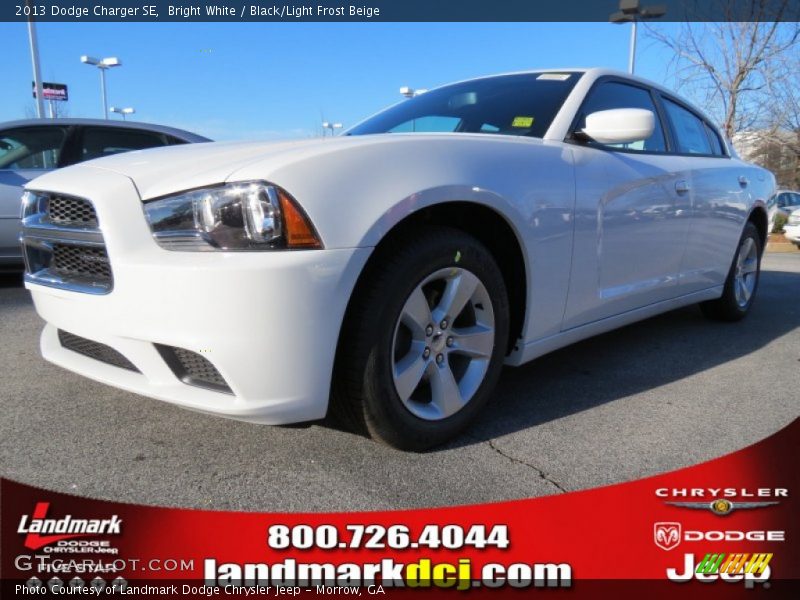 Bright White / Black/Light Frost Beige 2013 Dodge Charger SE