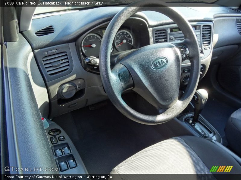 Midnight Black / Gray 2009 Kia Rio Rio5 LX Hatchback