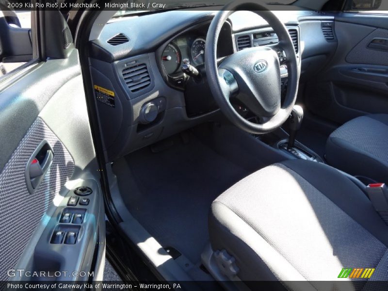 Midnight Black / Gray 2009 Kia Rio Rio5 LX Hatchback
