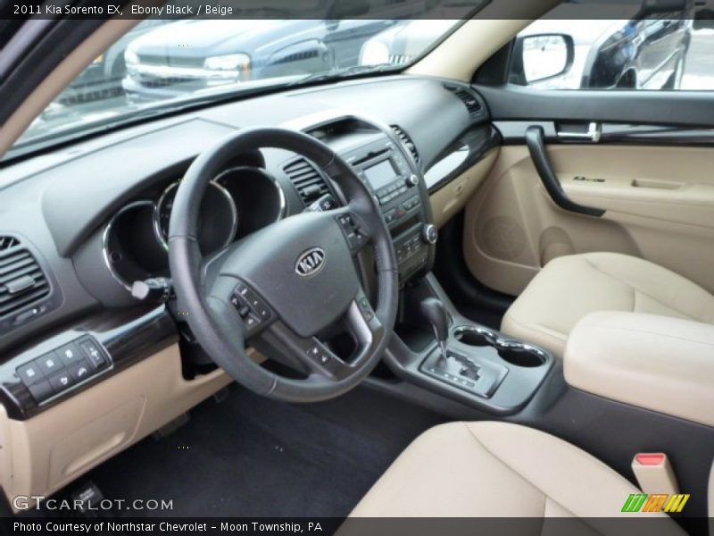 Ebony Black / Beige 2011 Kia Sorento EX
