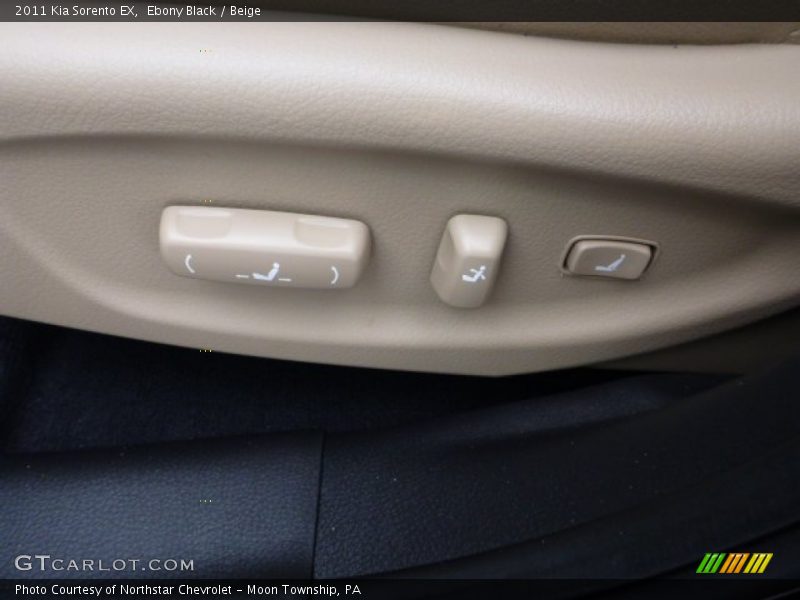 Ebony Black / Beige 2011 Kia Sorento EX