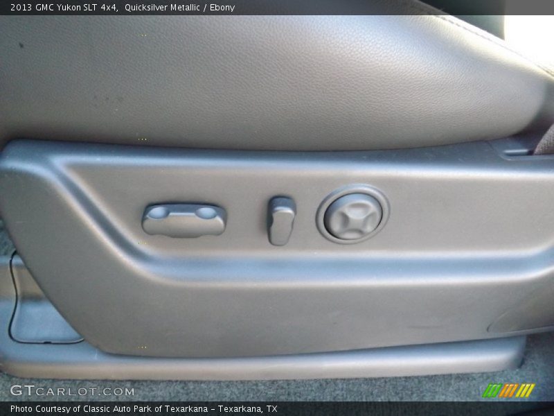Quicksilver Metallic / Ebony 2013 GMC Yukon SLT 4x4