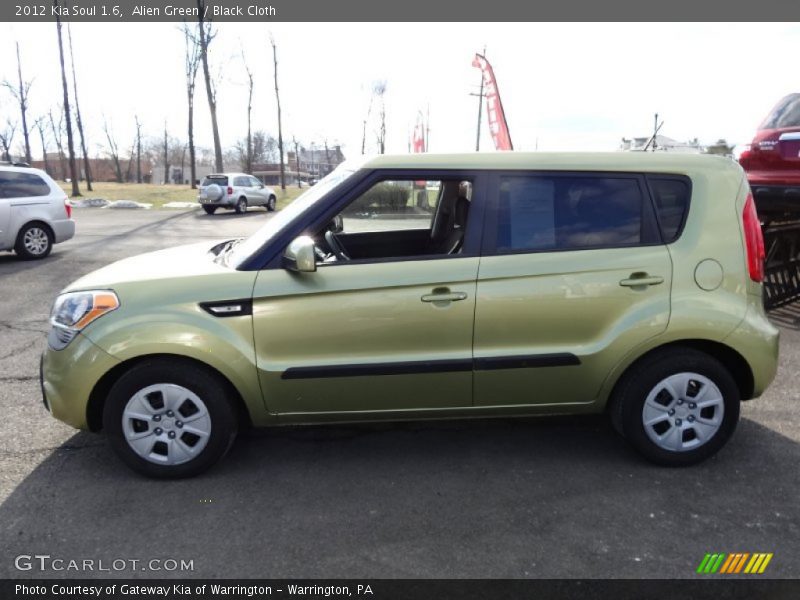 Alien Green / Black Cloth 2012 Kia Soul 1.6