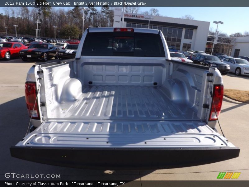 Bright Silver Metallic / Black/Diesel Gray 2013 Ram 1500 Big Horn Crew Cab