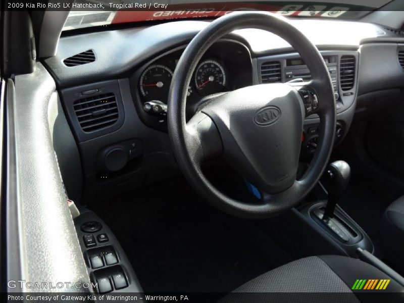 Tropical Red / Gray 2009 Kia Rio Rio5 LX Hatchback