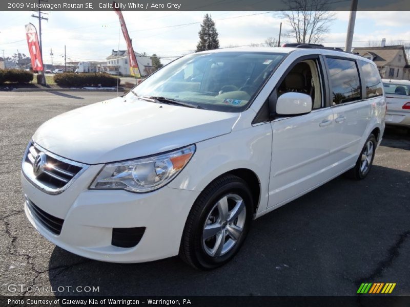 Calla Lilly White / Aero Grey 2009 Volkswagen Routan SE