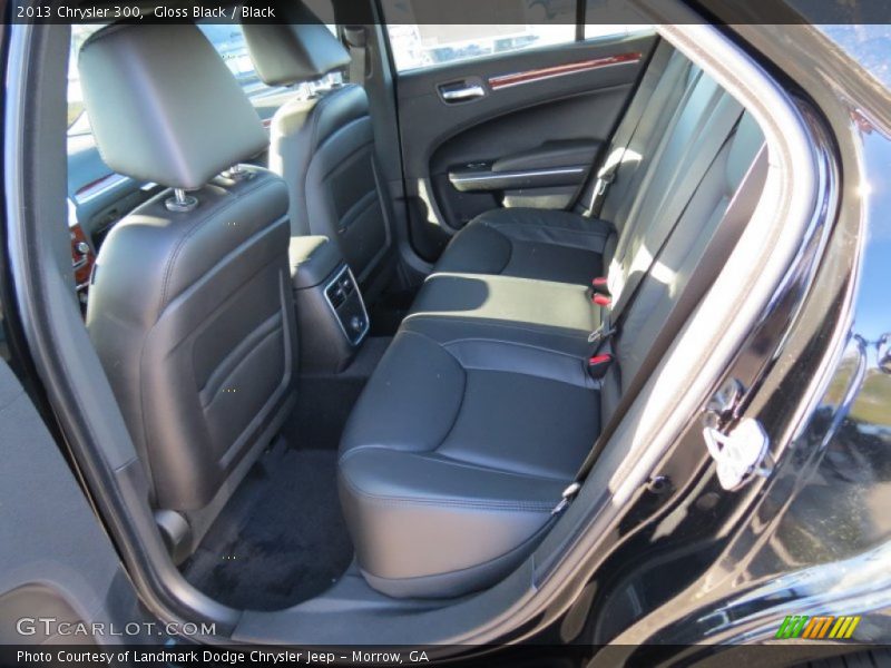 Gloss Black / Black 2013 Chrysler 300