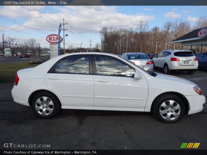 White / Gray 2007 Kia Spectra SX Sedan