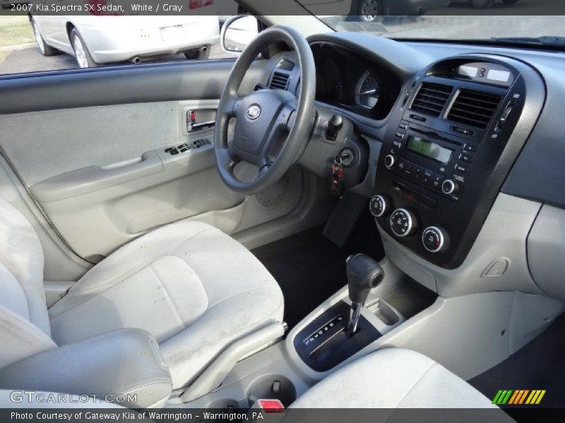 White / Gray 2007 Kia Spectra SX Sedan