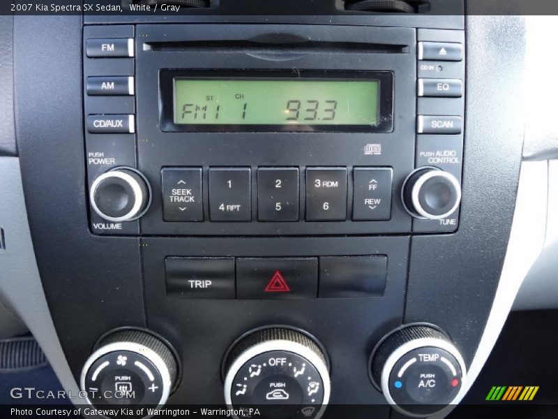 White / Gray 2007 Kia Spectra SX Sedan