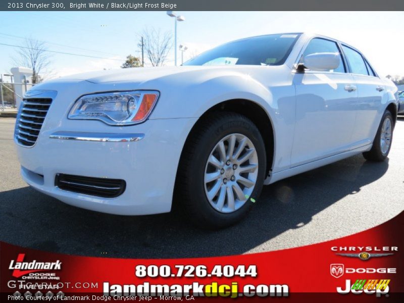 Bright White / Black/Light Frost Beige 2013 Chrysler 300