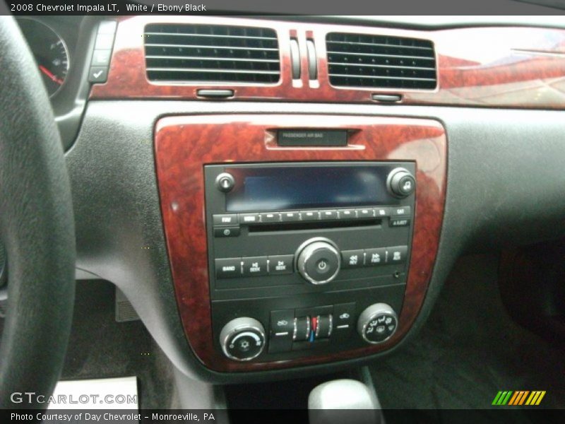 White / Ebony Black 2008 Chevrolet Impala LT