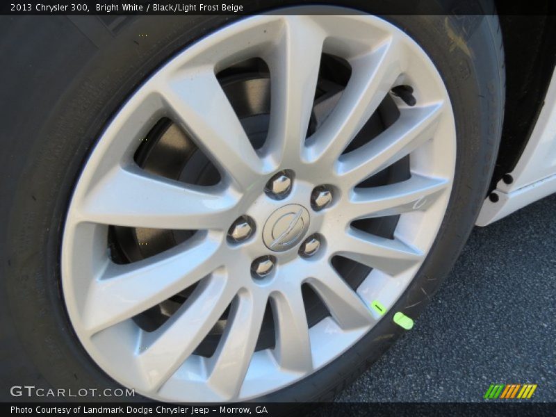 Bright White / Black/Light Frost Beige 2013 Chrysler 300
