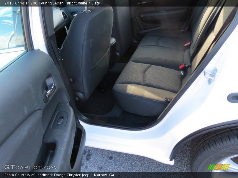 Bright White / Black 2013 Chrysler 200 Touring Sedan