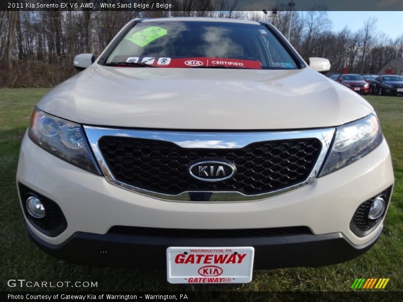 White Sand Beige / Beige 2011 Kia Sorento EX V6 AWD