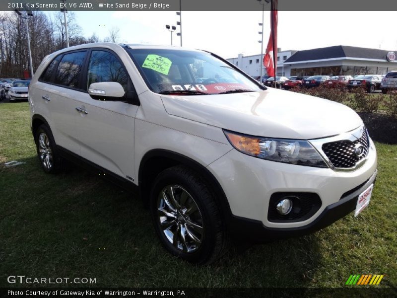 White Sand Beige / Beige 2011 Kia Sorento EX V6 AWD