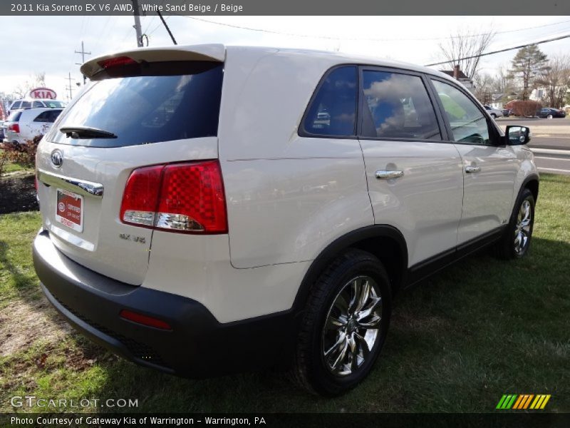 White Sand Beige / Beige 2011 Kia Sorento EX V6 AWD