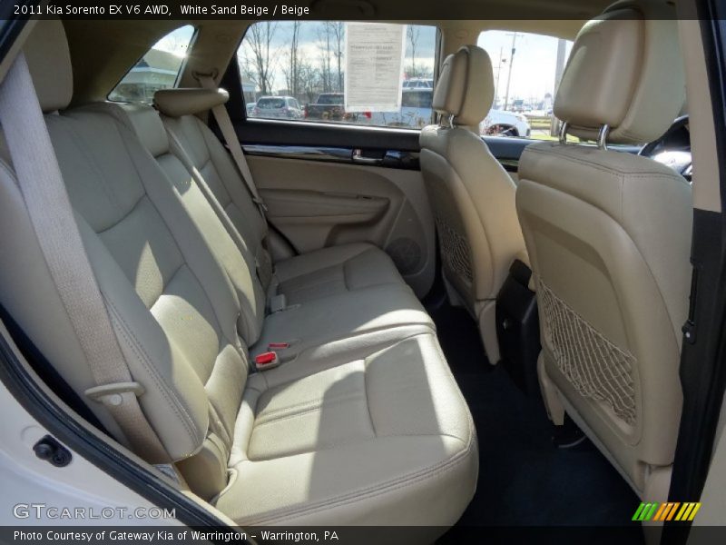 White Sand Beige / Beige 2011 Kia Sorento EX V6 AWD