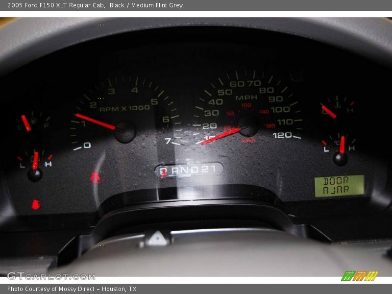 Black / Medium Flint Grey 2005 Ford F150 XLT Regular Cab
