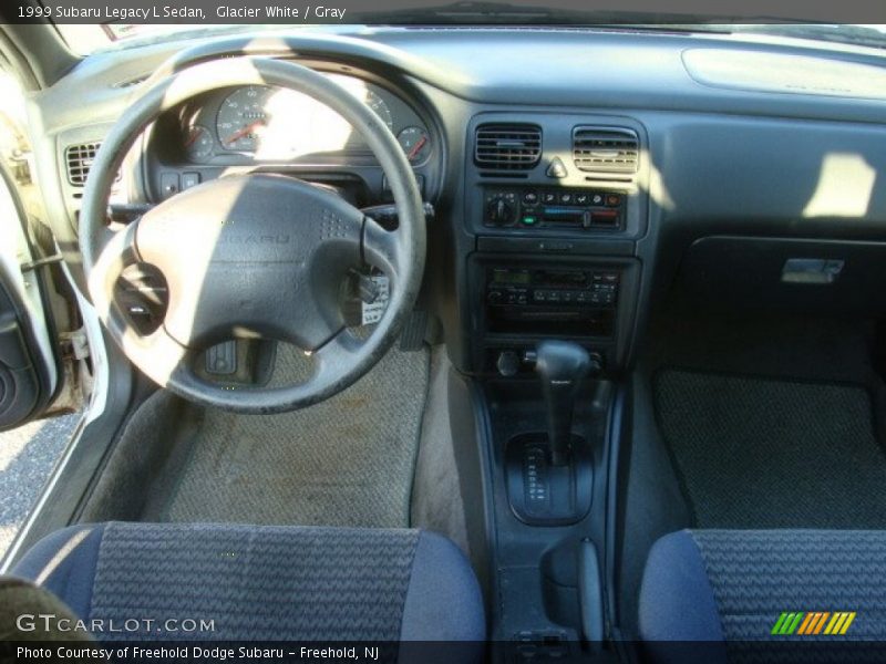 Glacier White / Gray 1999 Subaru Legacy L Sedan